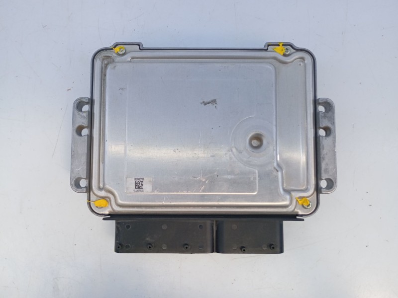 Recambio de centralita motor uce para kia sportage concept 2wd referencia OEM IAM 391102BQB5 0261S14967 