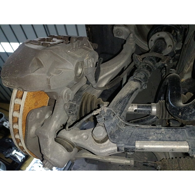 Recambio de mangueta delantera izquierda para mercedes-benz glc (x253) 300 eq boost 4-matic (253.984) referencia OEM IAM   