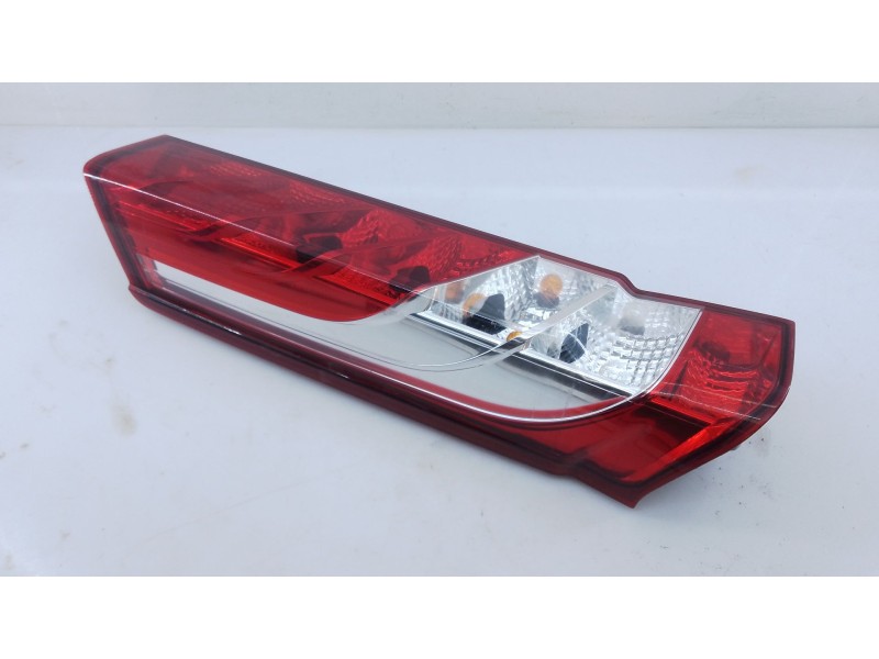 Recambio de piloto trasero izquierdo para iveco daily vi caja/chasis 33s15, 35s15, 35c15 referencia OEM IAM   