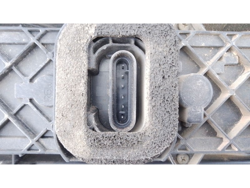 Recambio de piloto trasero izquierdo para iveco daily vi caja/chasis 33s15, 35s15, 35c15 referencia OEM IAM   