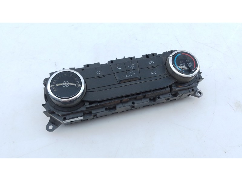 Recambio de mando climatizador para ford transit custom kasten panther referencia OEM IAM   