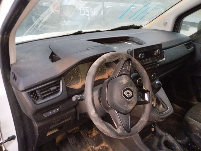 renault kangoo iii furgoneta/monovolumen del año 2023