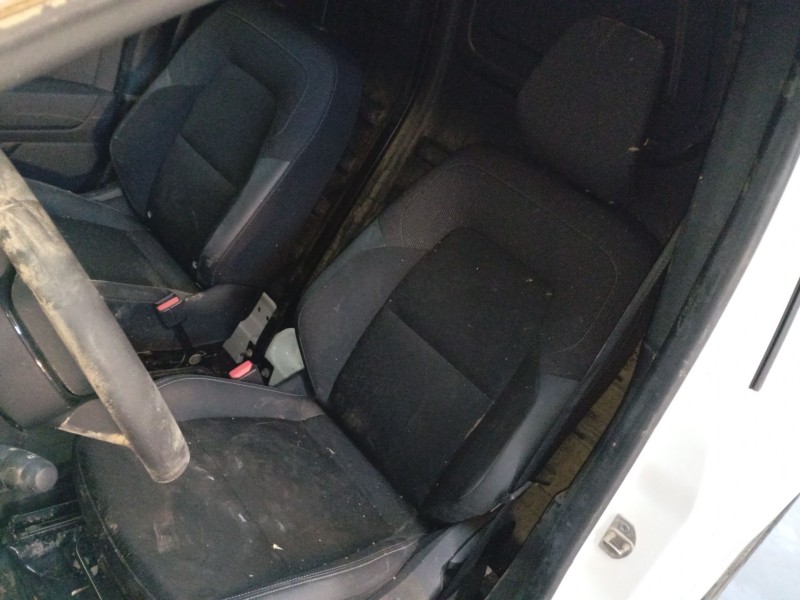 renault kangoo iii furgoneta/monovolumen del año 2023