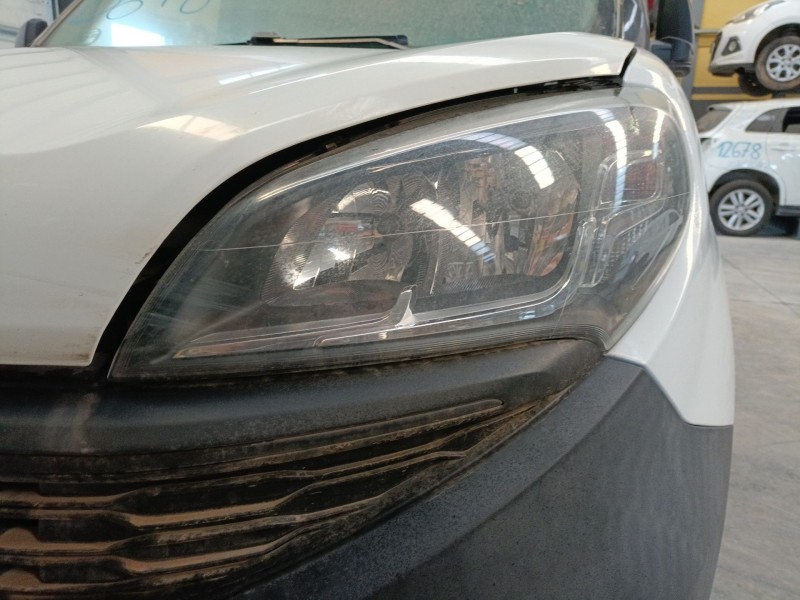 Recambio de faro izquierdo para fiat doblo autobús (263_) 1.3 d multijet (263axu1a) referencia OEM IAM   