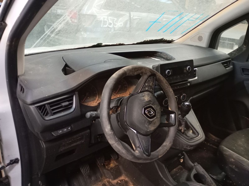 Recambio de salpicadero para renault kangoo iii furgoneta/monovolumen 1.5 blue dci 95 (fjab) referencia OEM IAM   