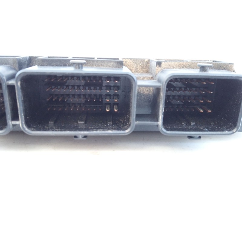 Recambio de centralita motor uce para peugeot 207 1.4 hdi referencia OEM IAM 0281012523  E3-B2-28-3