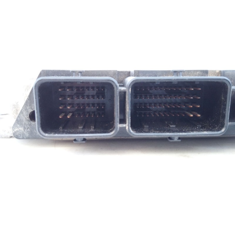 Recambio de centralita motor uce para peugeot 207 1.4 hdi referencia OEM IAM 0281012523  E3-B2-28-3
