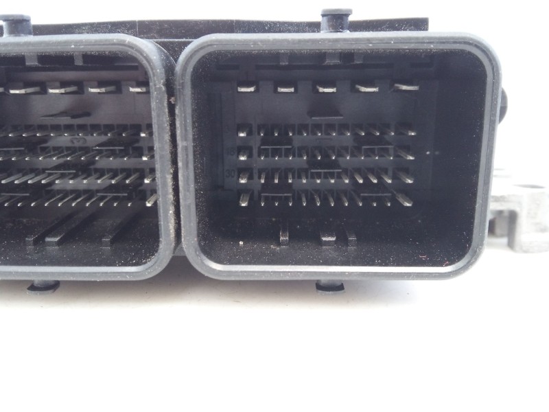 Recambio de centralita motor uce para citroën berlingo furgoneta/monovolumen (b9) 1.6 hdi 90 referencia OEM IAM 0281018228 96788