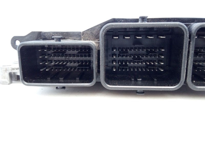 Recambio de centralita motor uce para citroën berlingo furgoneta/monovolumen (b9) 1.6 hdi 90 referencia OEM IAM 0281018228 96788