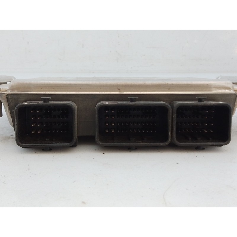 Recambio de centralita motor uce para peugeot 307 (3a/c) 2.0 16v referencia OEM IAM 9650346180 0261206943 E3-B2-23-2