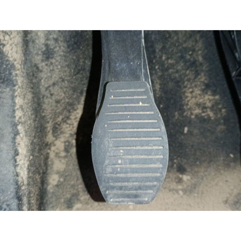 Recambio de pedal embrague para fiat doblo autobús (263_) 1.3 d multijet (263axu1a) referencia OEM IAM   
