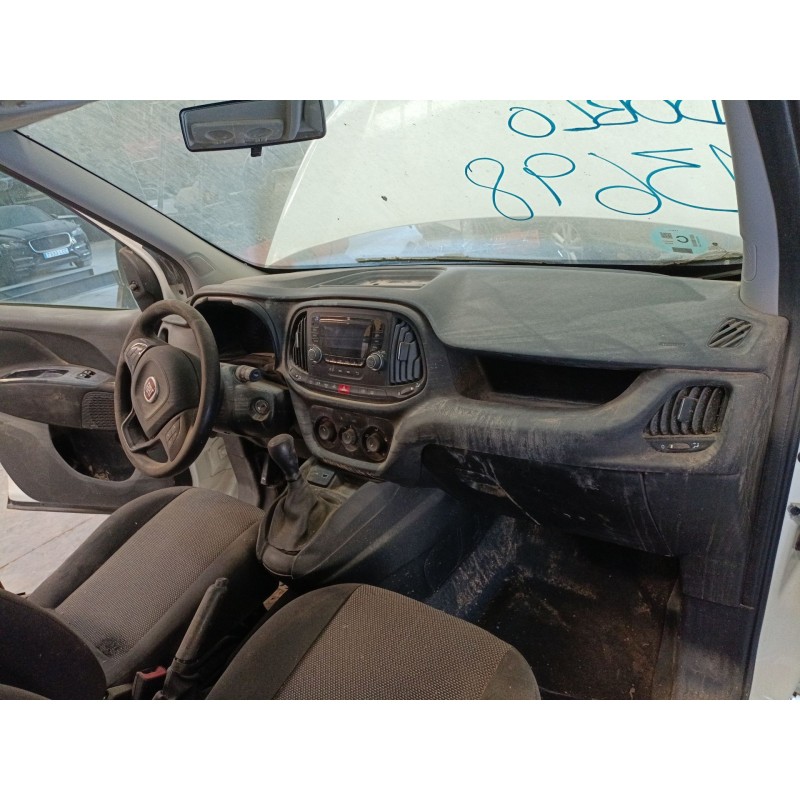 Recambio de salpicadero para fiat doblo autobús (263_) 1.3 d multijet (263axu1a) referencia OEM IAM   