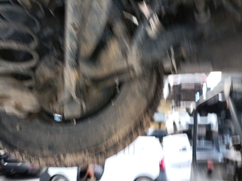 Recambio de mangueta trasera izquierda para fiat doblo autobús (263_) 1.3 d multijet (263axu1a) referencia OEM IAM   