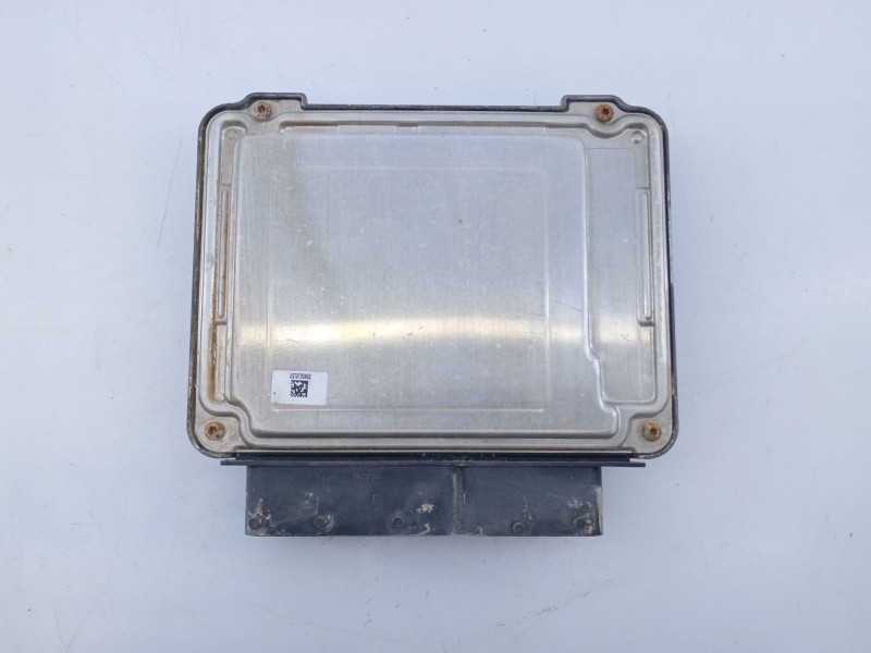 Recambio de centralita motor uce para volkswagen t-roc (a11, d11) 1.5 tsi referencia OEM IAM 05E907309H 0261S21433 