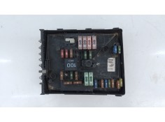 Recambio de caja reles / fusibles para audi a3 (8p) 2.0 tdi ambiente referencia OEM IAM    2