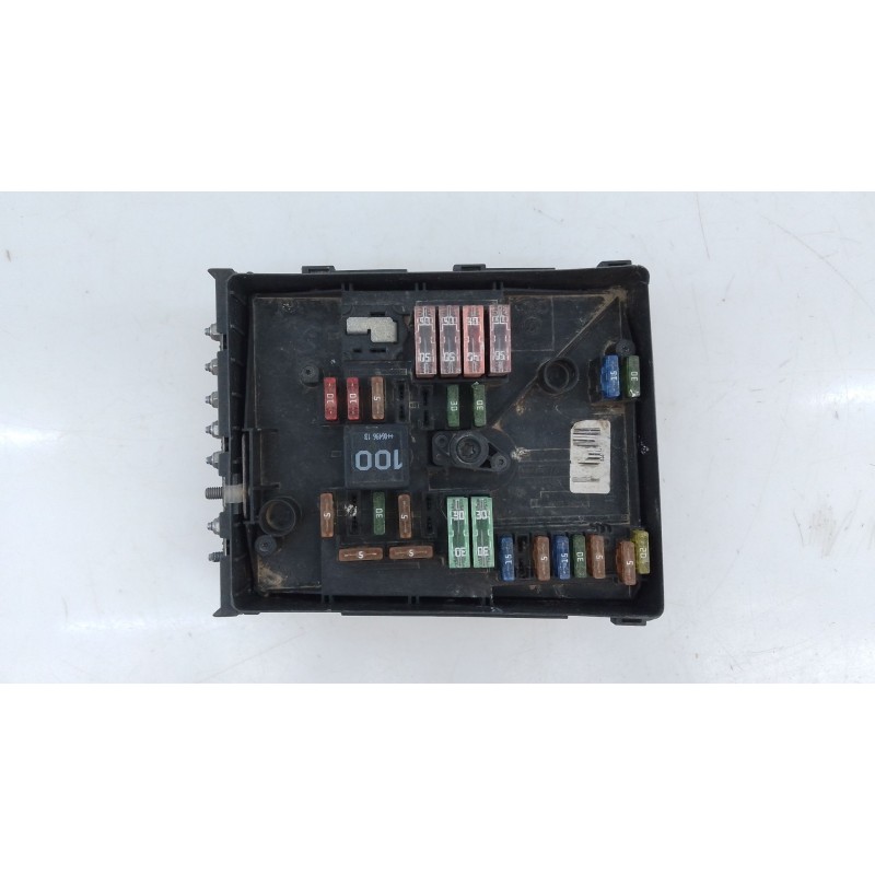 Recambio de caja reles / fusibles para audi a3 (8p) 2.0 tdi ambiente referencia OEM IAM   