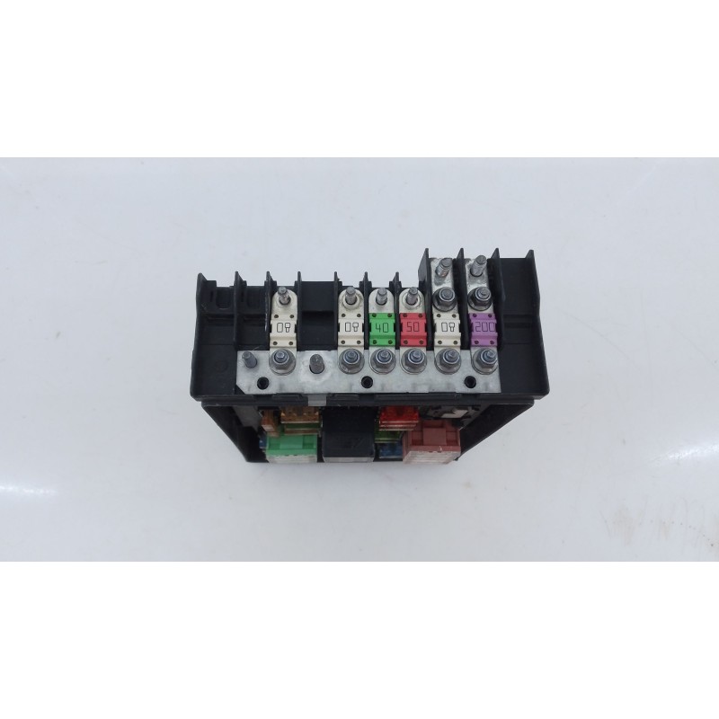 Recambio de caja reles / fusibles para audi a3 (8p) 2.0 tdi ambiente referencia OEM IAM   