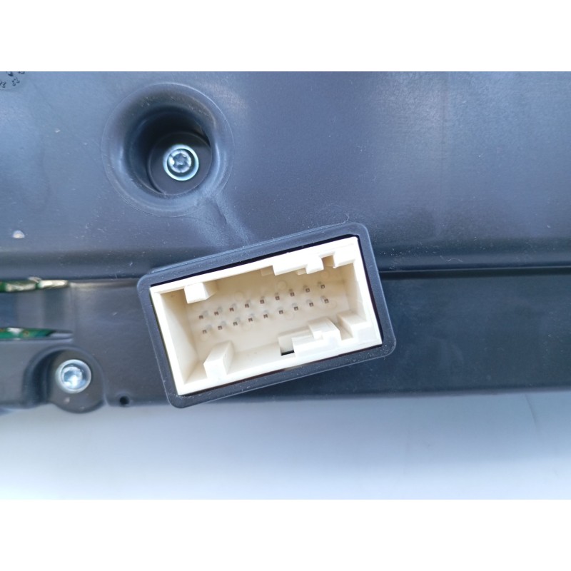 Recambio de cuadro instrumentos para peugeot 2008 ii (ud_, us_, uy_, uj_, ur_, uc_) 1.2 puretech 130 referencia OEM IAM 98360563