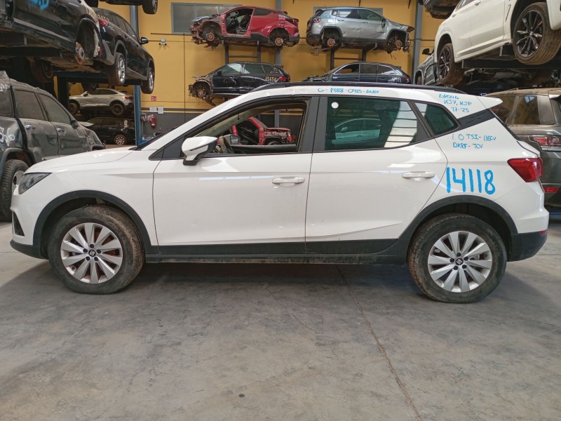 seat arona (kj7, kjp) del año 2017