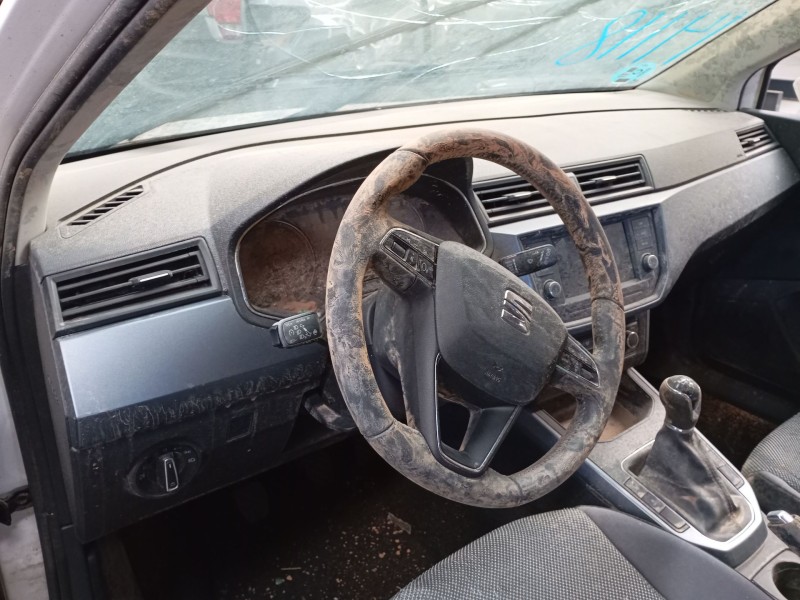 seat arona (kj7, kjp) del año 2017