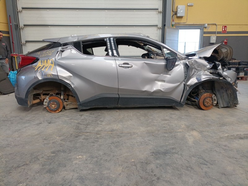 toyota c-hr (_x1_) del año 2016