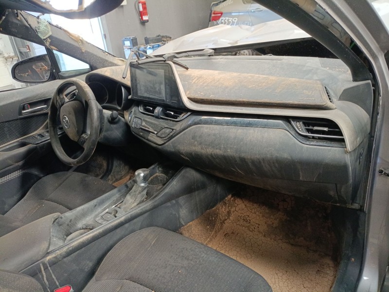 toyota c-hr (_x1_) del año 2016