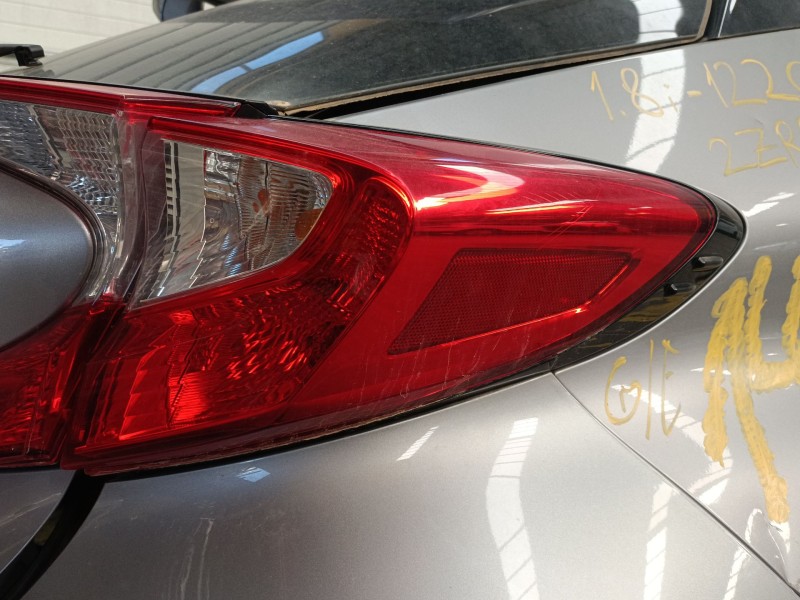 Recambio de piloto trasero derecho para toyota c-hr (_x1_) 1.8 hybrid (zyx10_, zyx11_) referencia OEM IAM   