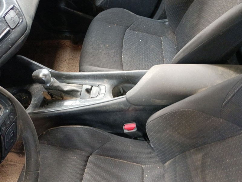 Recambio de consola central para toyota c-hr (_x1_) 1.8 hybrid (zyx10_, zyx11_) referencia OEM IAM   