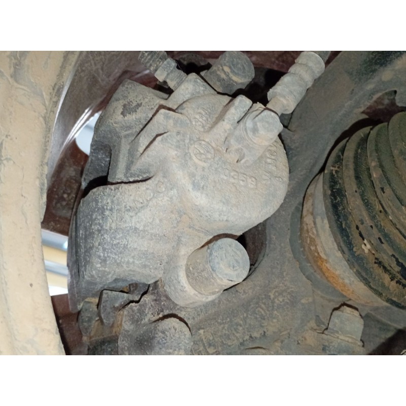 Recambio de pinza freno delantera derecha para seat arona (kj7, kjp) 1.0 tsi referencia OEM IAM   