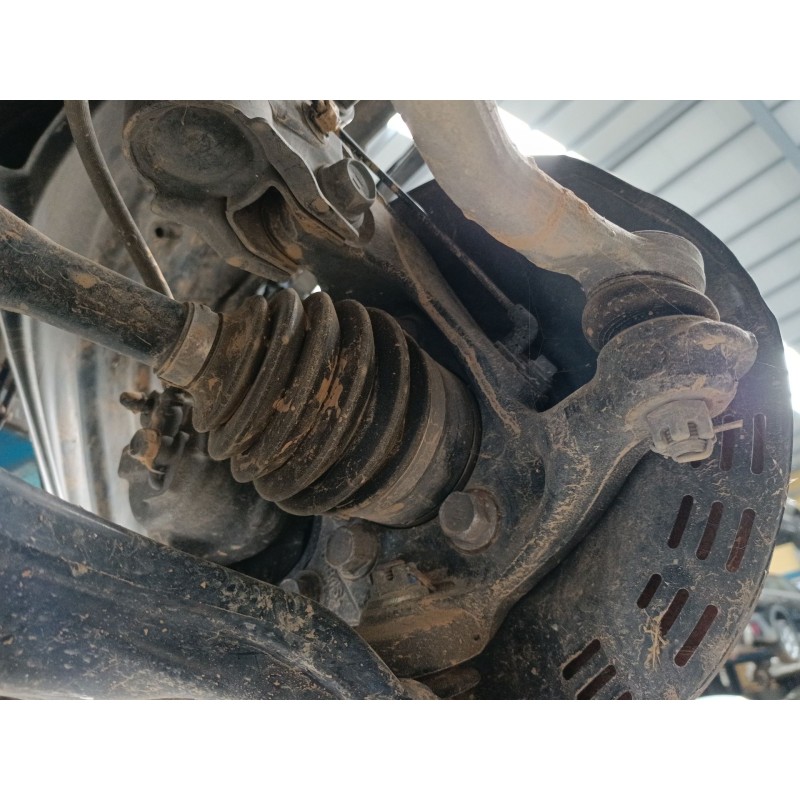 Recambio de mangueta delantera derecha para toyota c-hr (_x1_) 1.8 hybrid (zyx10_, zyx11_) referencia OEM IAM   