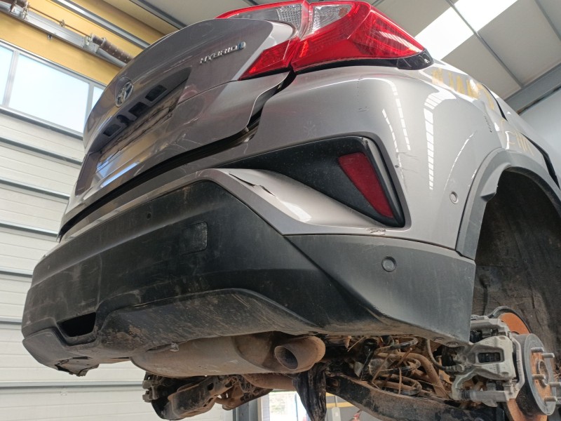 Recambio de paragolpes trasero para toyota c-hr (_x1_) 1.8 hybrid (zyx10_, zyx11_) referencia OEM IAM   