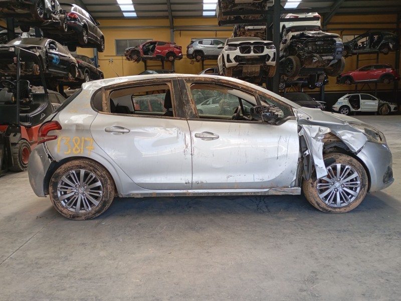 peugeot 208 i (ca_, cc_) del año 2018