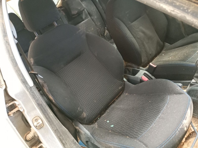 peugeot 208 i (ca_, cc_) del año 2018