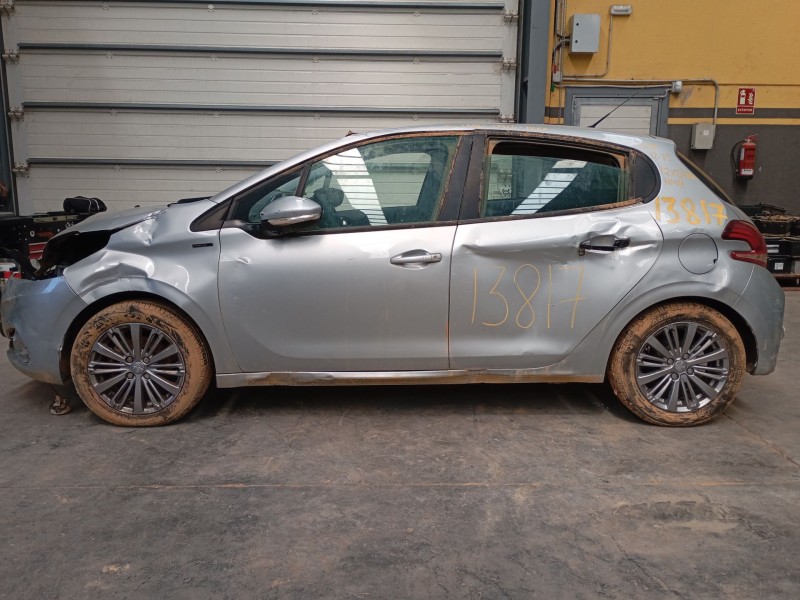 peugeot 208 i (ca_, cc_) del año 2018