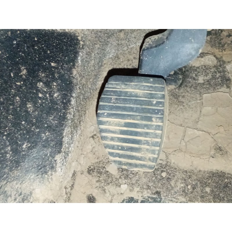 Recambio de pedal embrague para peugeot 208 i (ca_, cc_) 1.2 vti 82 referencia OEM IAM   
