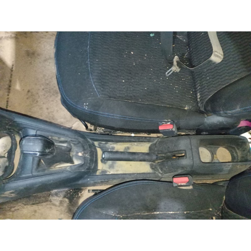 Recambio de consola central para peugeot 208 i (ca_, cc_) 1.2 vti 82 referencia OEM IAM   