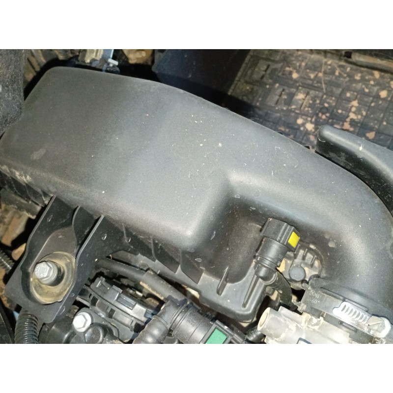 Recambio de filtro aire para peugeot 208 i (ca_, cc_) 1.2 vti 82 referencia OEM IAM   