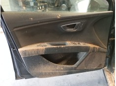 GUARNECIDO PUERTA DELANTERA IZQUIERDA 