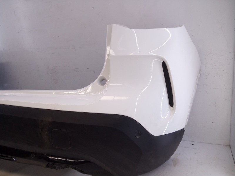 Recambio de paragolpes trasero para citroën c4 iii seduction referencia OEM IAM   E6-B3-10