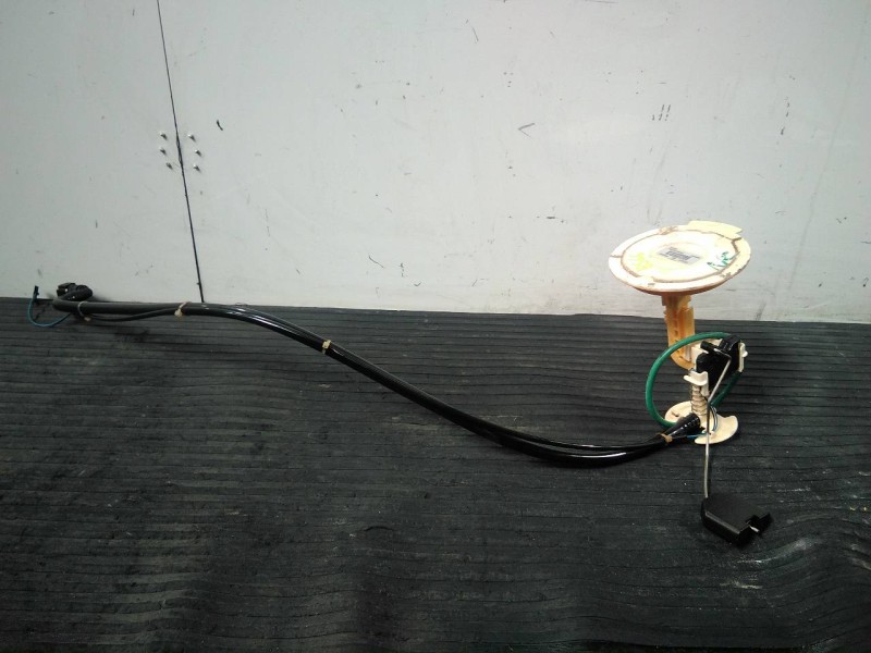 Recambio de aforador bomba para volvo v60 kombi ocean race referencia OEM IAM 31274048  