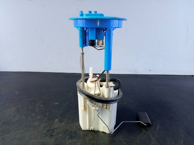 Recambio de aforador bomba para audi q3 (8ug) sport referencia OEM IAM 5N0919087H  P3-A6-2-4