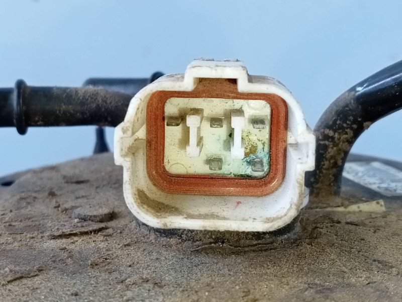 Recambio de aforador bomba para hyundai tucson (jm) 2.0 crdi style referencia OEM IAM 311102E900 2000370740 P3-A6-3-3