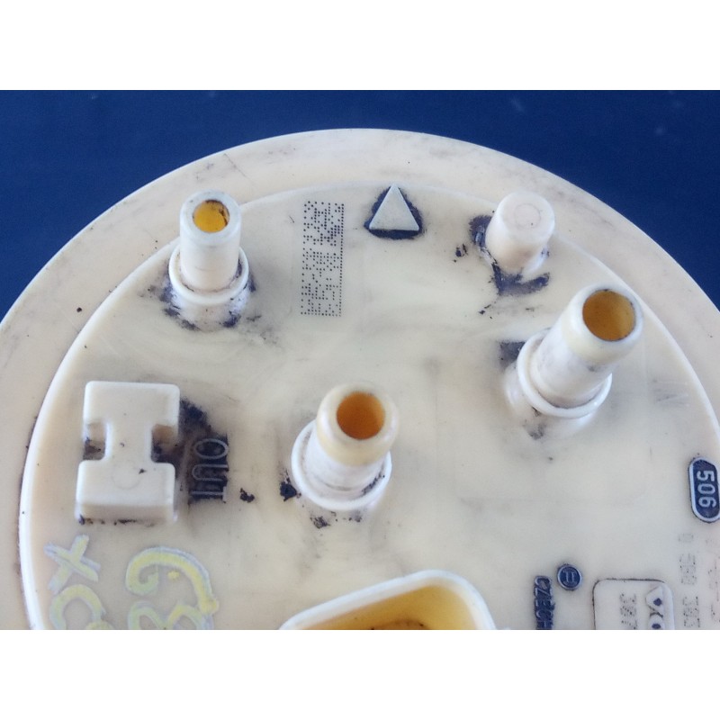 Recambio de aforador bomba para volvo xc90 d5 momentum (136kw)(7 sitze) referencia OEM IAM 30792518 0580303065 P3-A6-12-4