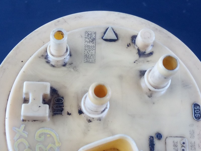 Recambio de aforador bomba para volvo xc90 d5 momentum (136kw)(7 sitze) referencia OEM IAM 30792518 0580303065 P3-A6-12-4