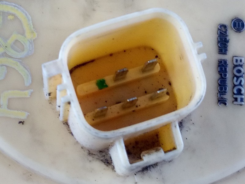 Recambio de aforador bomba para volvo xc90 d5 momentum (136kw)(7 sitze) referencia OEM IAM 30792518 0580303065 P3-A6-12-4