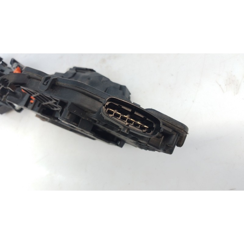 Recambio de cerradura puerta trasera izquierda para jaguar xe (x760) 2.0 d referencia OEM IAM   