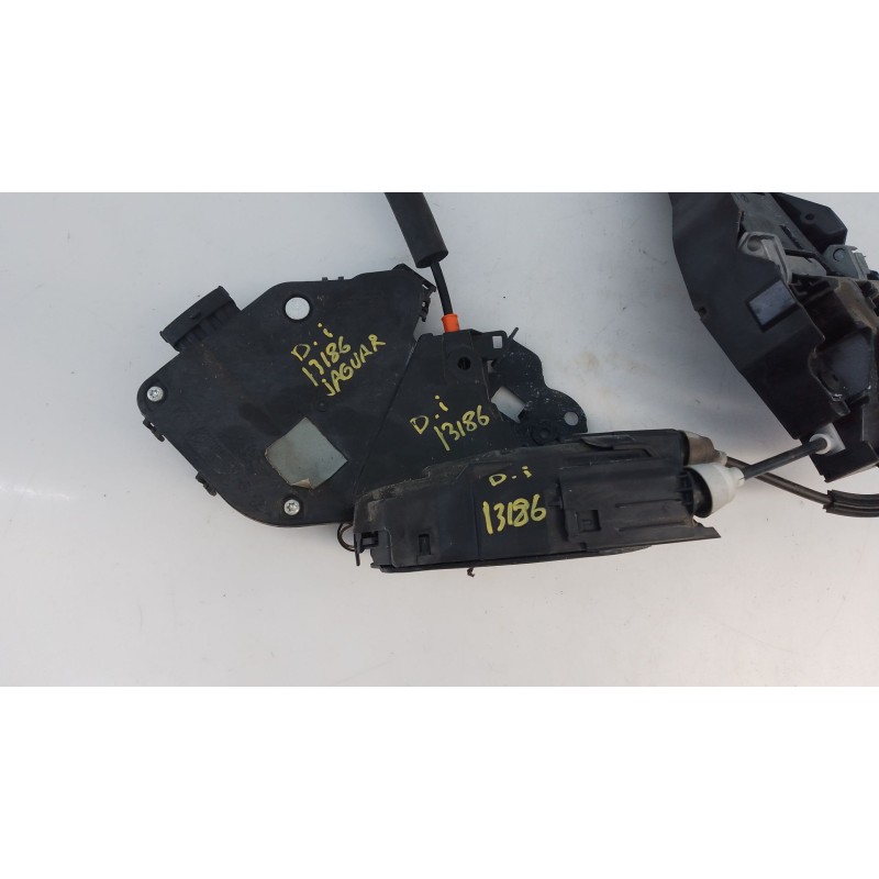 Recambio de cerradura puerta delantera izquierda para jaguar xe (x760) 2.0 d referencia OEM IAM   