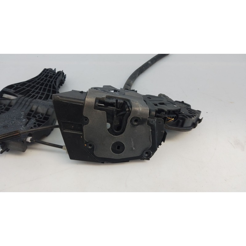 Recambio de cerradura puerta delantera izquierda para jaguar xe (x760) 2.0 d referencia OEM IAM   
