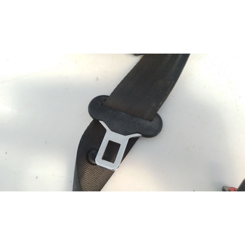 Recambio de cinturon seguridad trasero izquierdo para hyundai ix20 gls comfort referencia OEM IAM   
