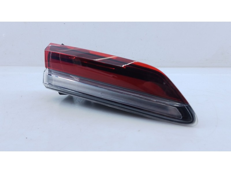 Recambio de piloto trasero izquierdo porton para skoda karoq 2.0 tdi nu7 referencia OEM IAM   